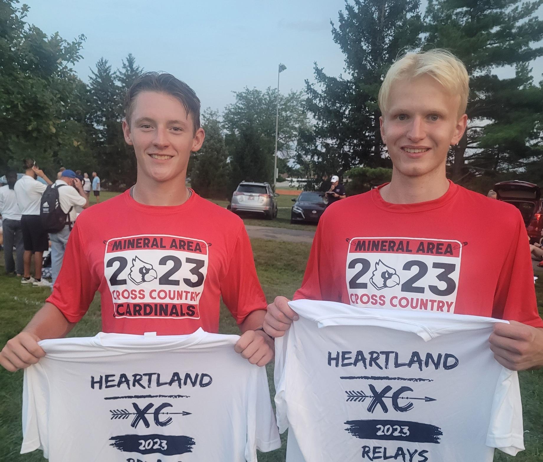 Cardinals Continue Successful Fall, Ahrens Wins Individual Award