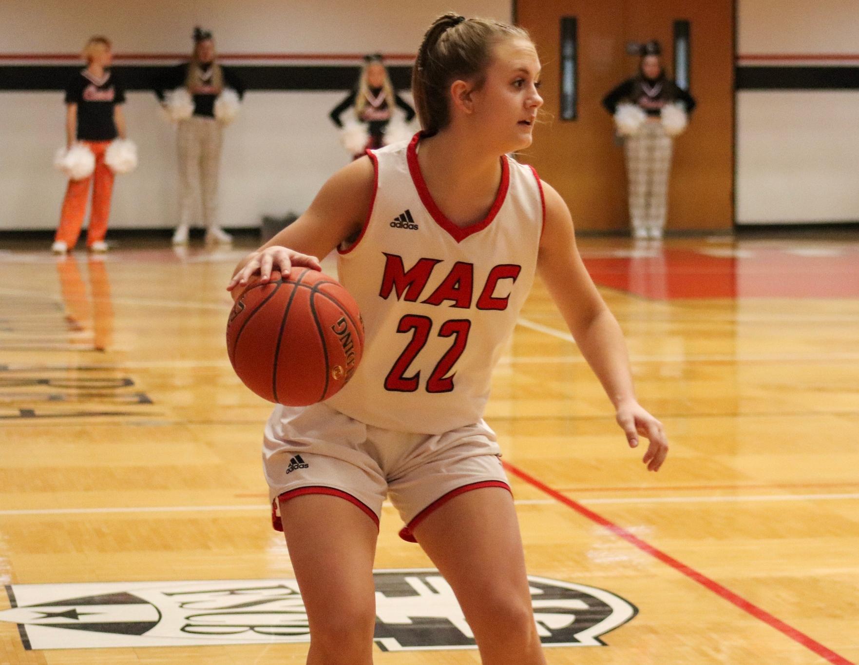 #19 Lady Cardinals Take Down Jefferson