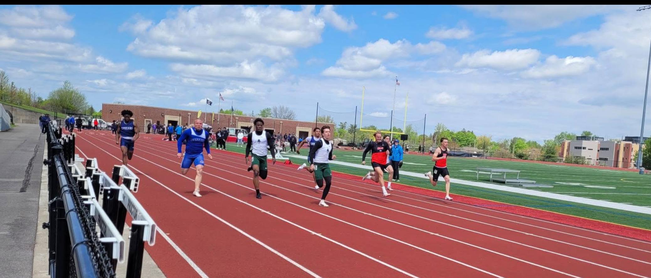 Men's Track & Field Finishes 7th