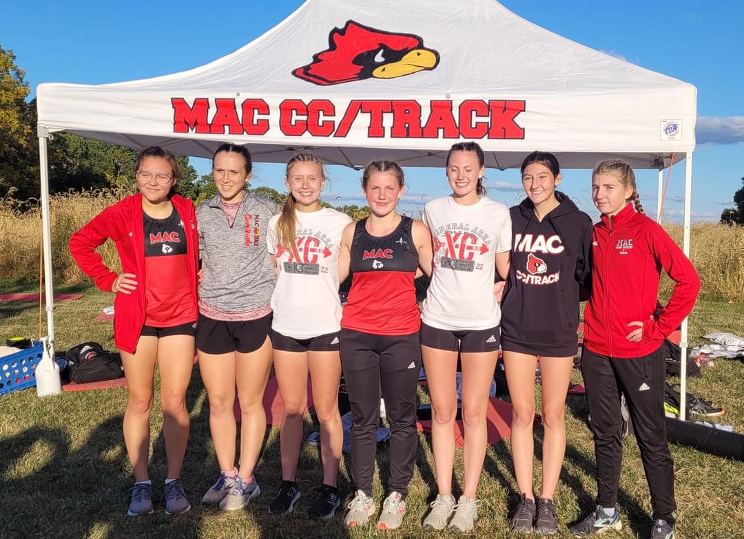 2nd Ranked Women's XC Competes At Border Wars Invitational