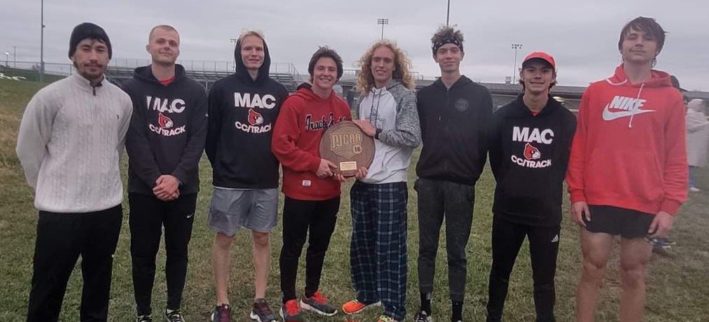 Men's XC Wins Region Championship