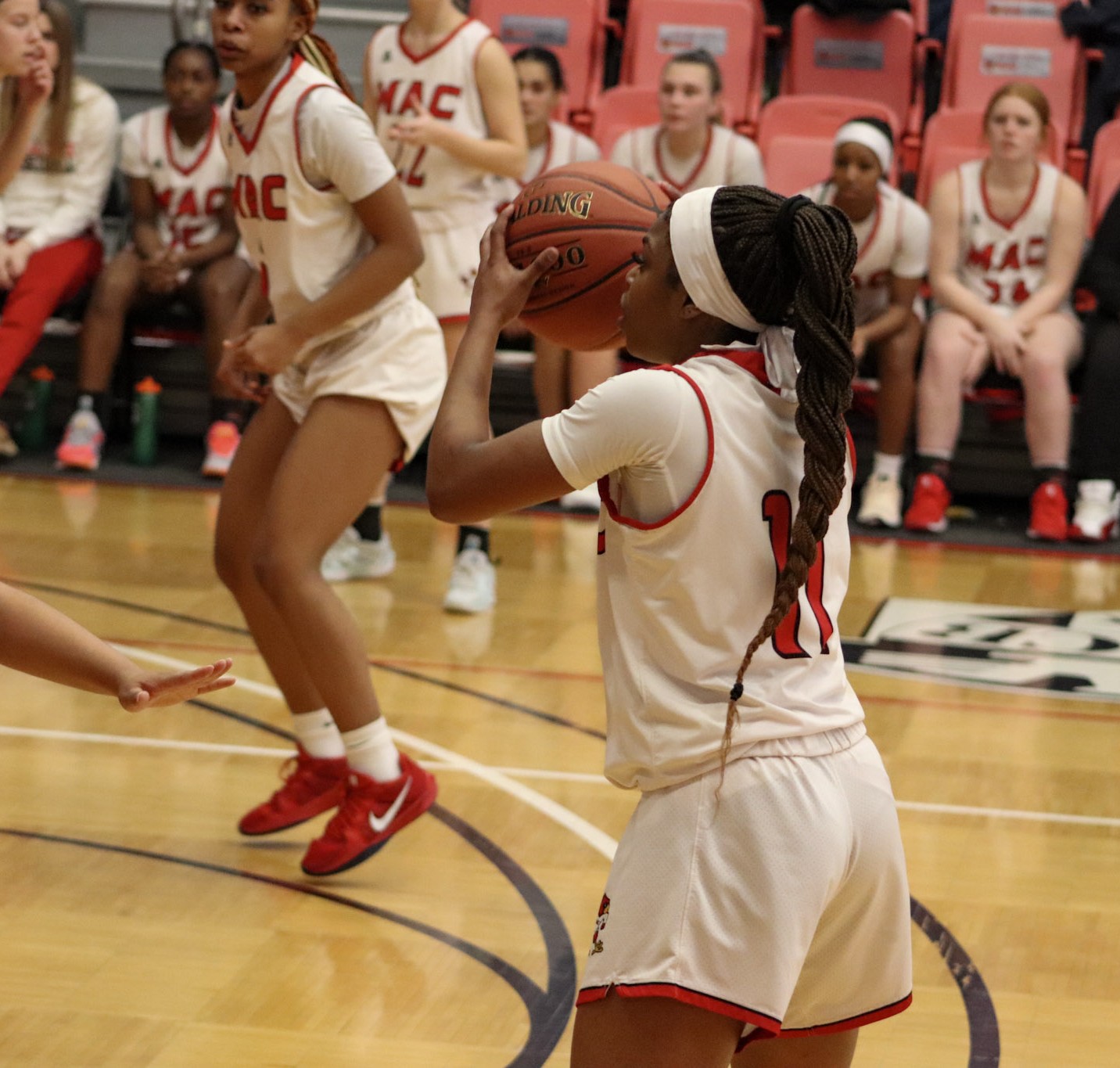 MAC Gets Back-To-Back Wins
